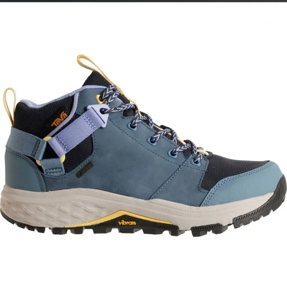 Teva Gore-Tex® Hiking Boots - Waterproof, Leather. Worn once. - Picture 3 of 9